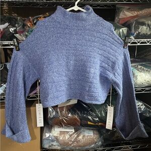 NWT Lumiere cropped sweater